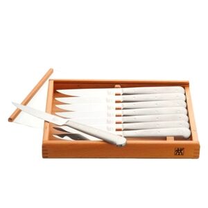 Zwilling J.A. Henckels- Porterhouse 8-pc Steak Knife Set